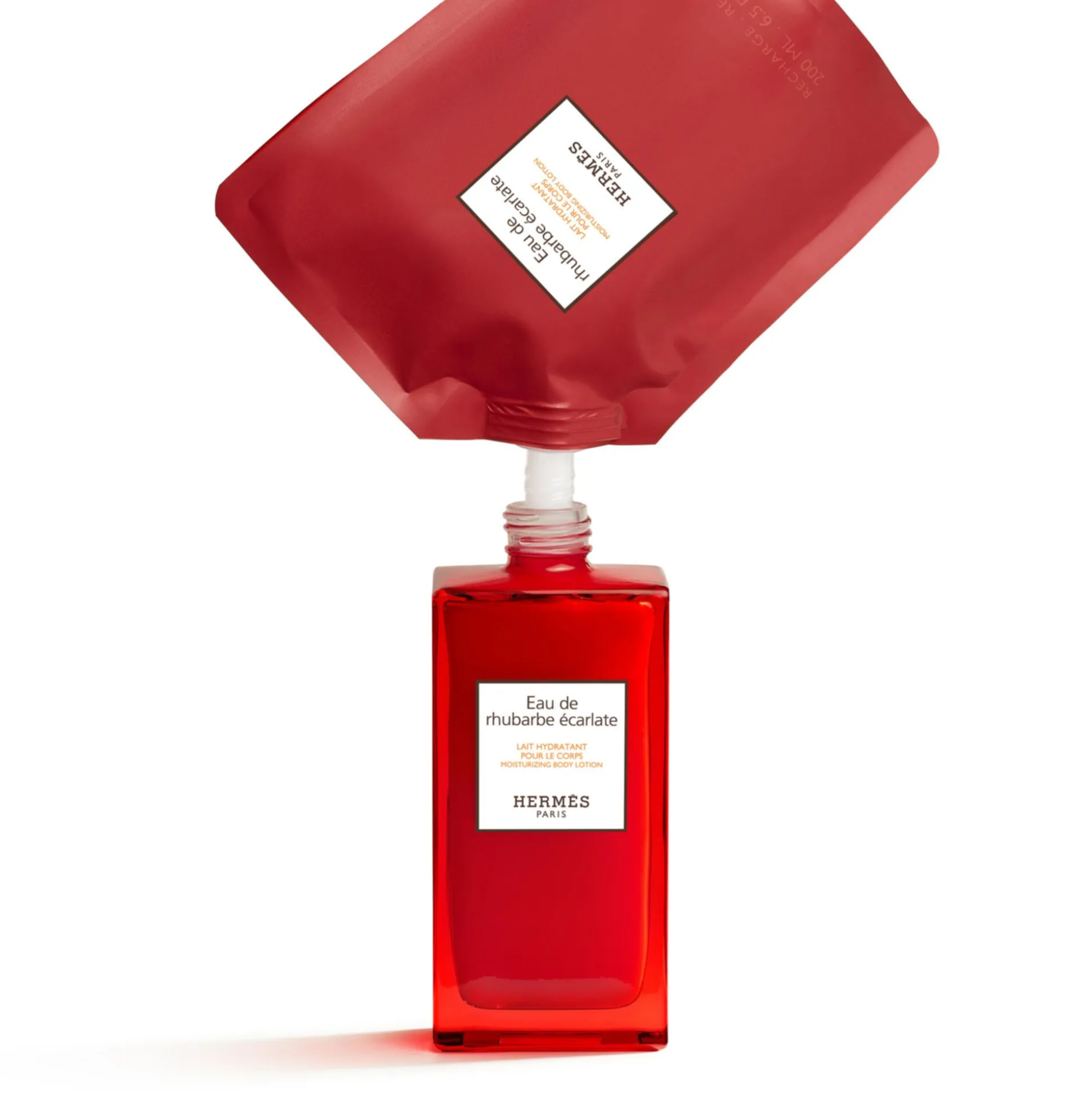 Eau De Rhubarbe Écarlate