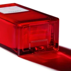 Eau De Rhubarbe Écarlate
