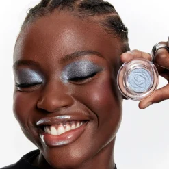Idôle Goddess Dimension