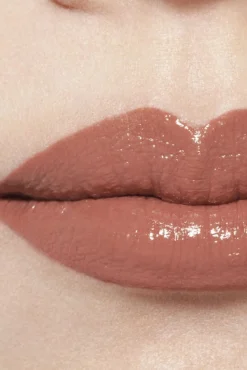 ROUGE ALLURE LAQUE