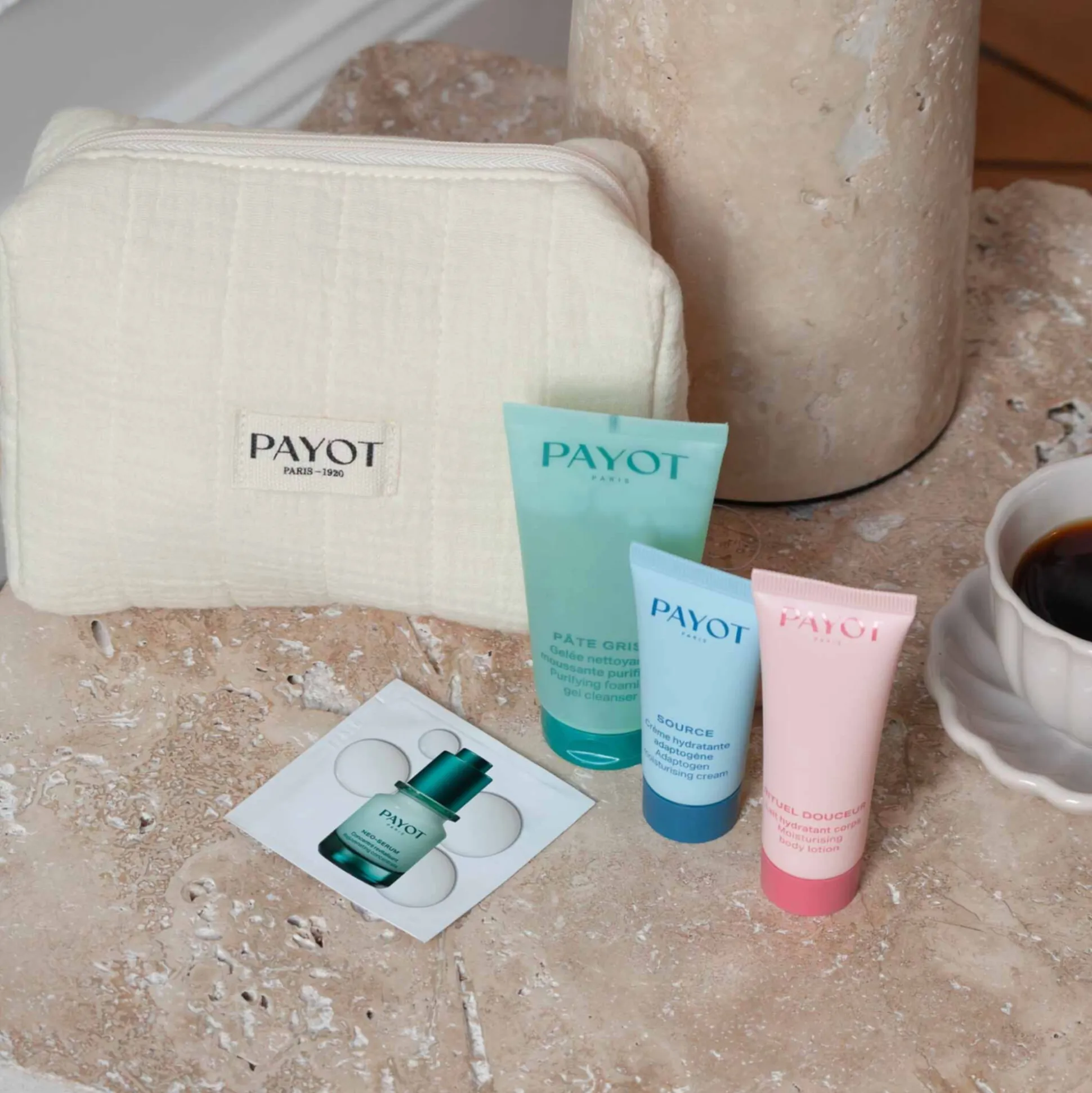 Trousse Essentiels Voyage